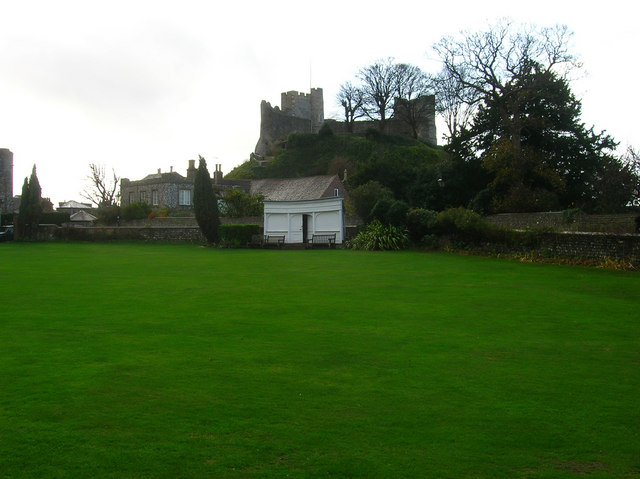 According to his first friendly biographer, William Sherwin, when Paine resided at Lewes he was a member of a bowls club which used to meet at a green in the castle grounds. Paine is reported to have been a member of the Lewes Bowling Green Society - Wikimedia Commons